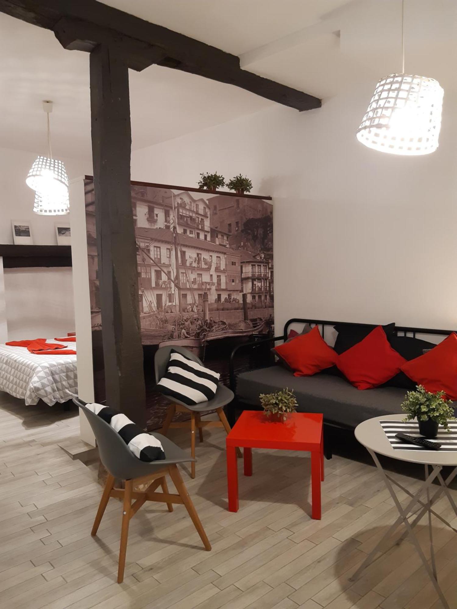 Andra Mari Apartamentu Turistikoak Bermeo Exterior photo